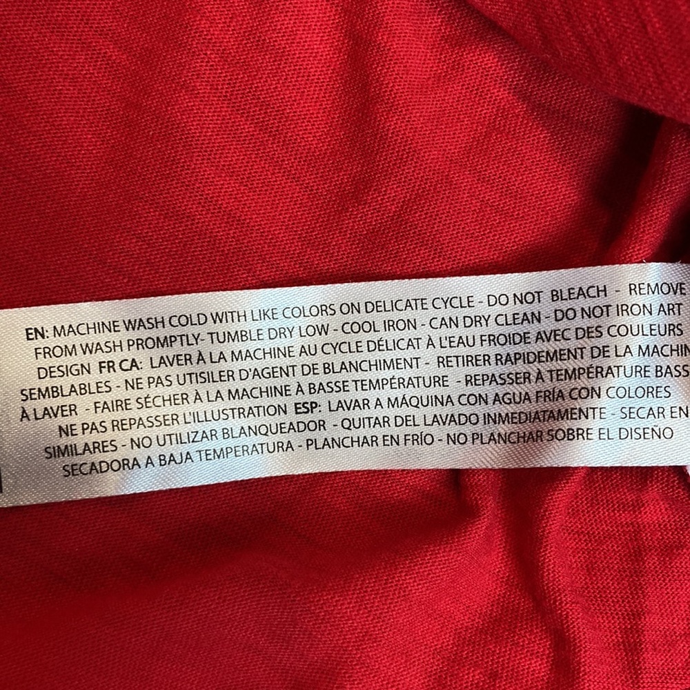 ♥️Women’s Ariat Tee SZ L but more like a Medium. - Picture 7 of 8
